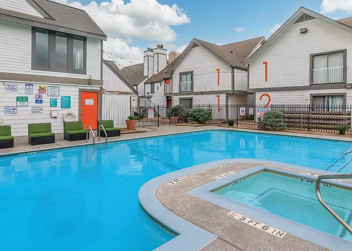 Studio Apt In Med Center 5 Mins From Nrg Stadium