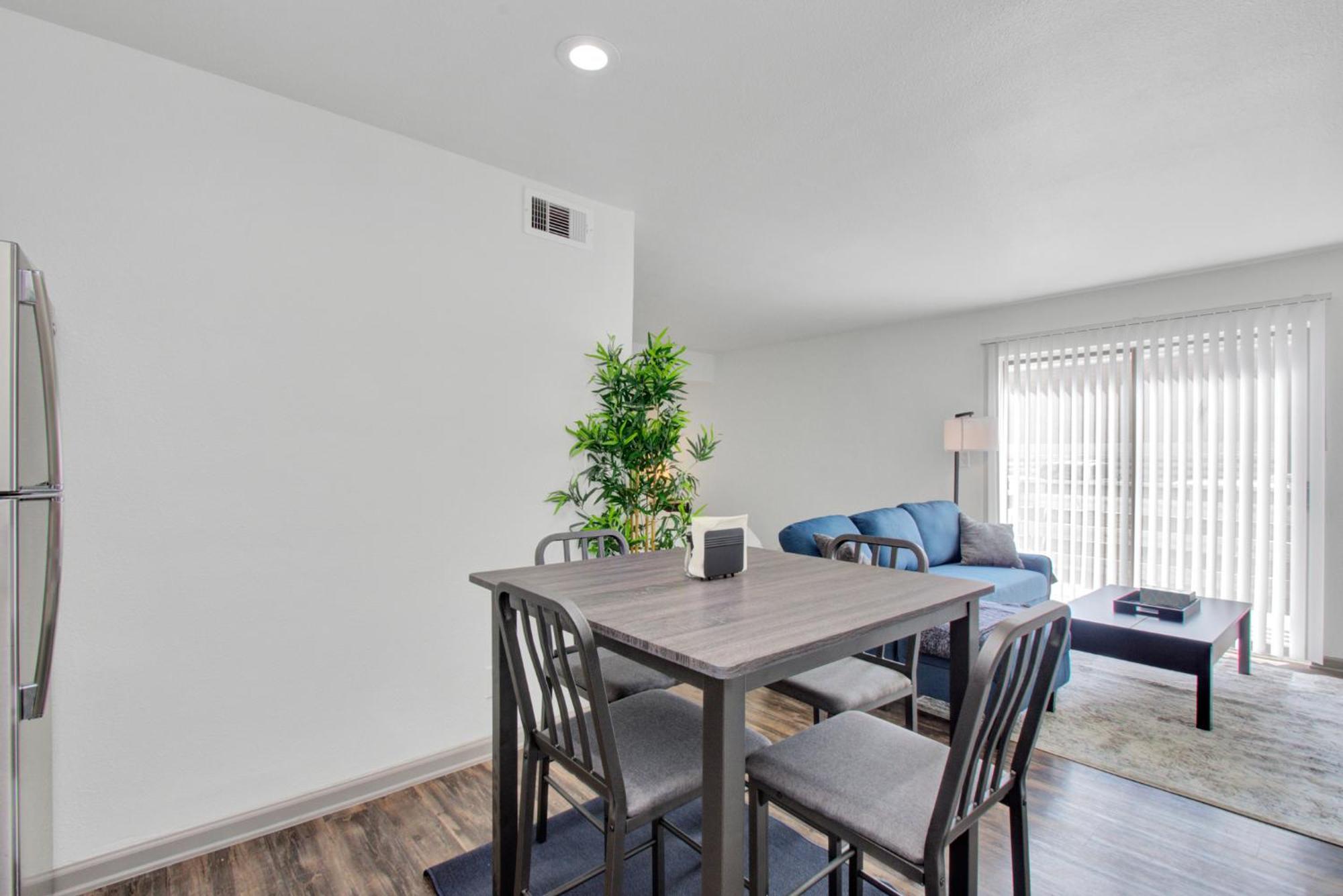 Apartment In Med Center 5 Mins From Nrg Stadium Houston